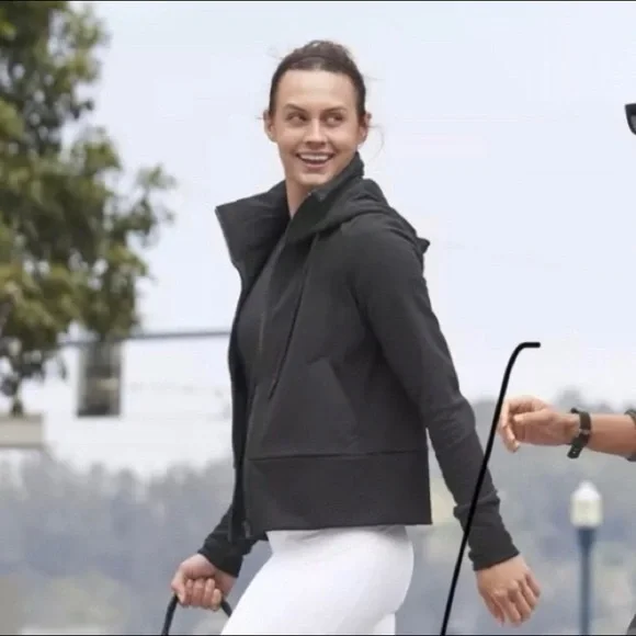 ATHLETA Black Victory Primaloft Fleece Lined Zip Up Hoodie - Picture 2 of 8